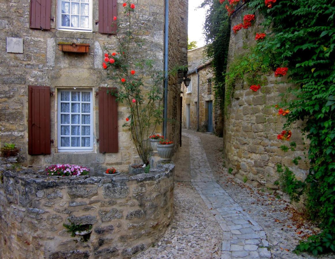 La Petite Maison Beynac-et-Cazenac Extérieur photo