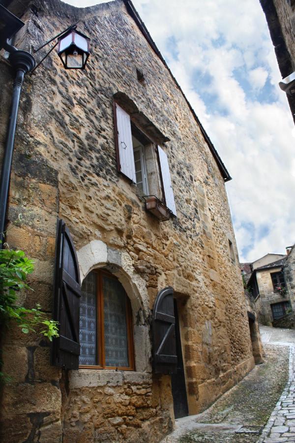 La Petite Maison Beynac-et-Cazenac Extérieur photo