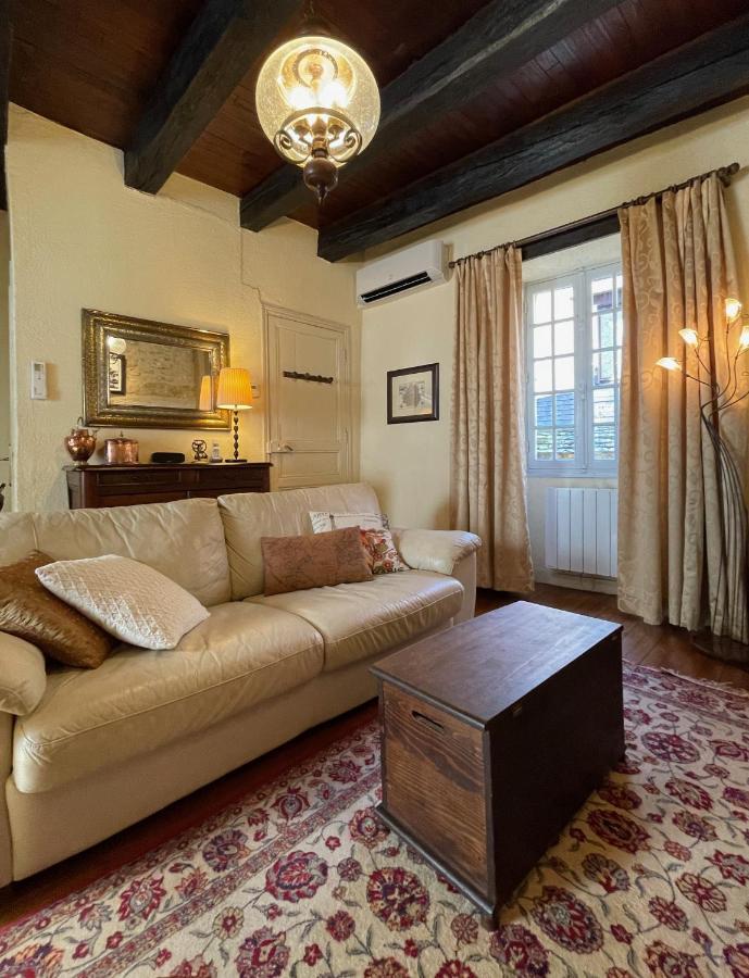 La Petite Maison Beynac-et-Cazenac Extérieur photo
